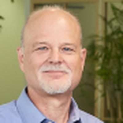Portrait of Mark Schettenhelm